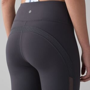 Lululemon Revitalize Crop (21") Blue Tied